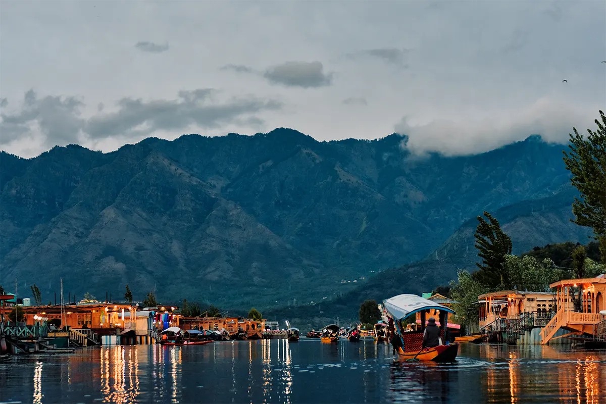 kashmir tour package, kashmir trip package, kashmir holiday packages, kashmir package, jammu kashmir package kashmir trip, kashmir tour, srinagar tour packages, jammu kashmir tour package, kashmir travel packages